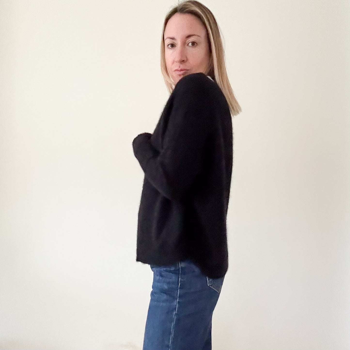 360 Cashmere Black Jumper - Size M