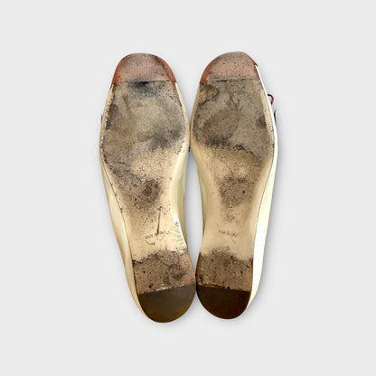 Bottega Veneta Off White Patent Flats - Size 37