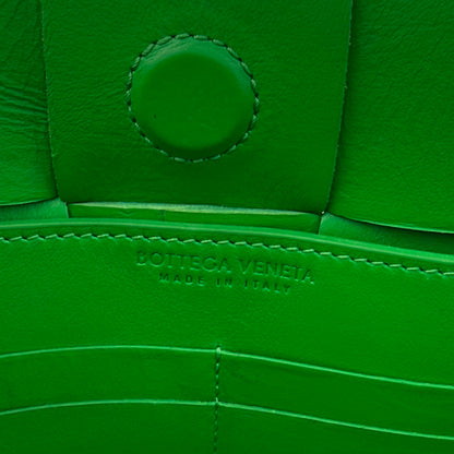 Bottega Veneta Cassette Intrecciato Shoulder Bag in Parakeet Green