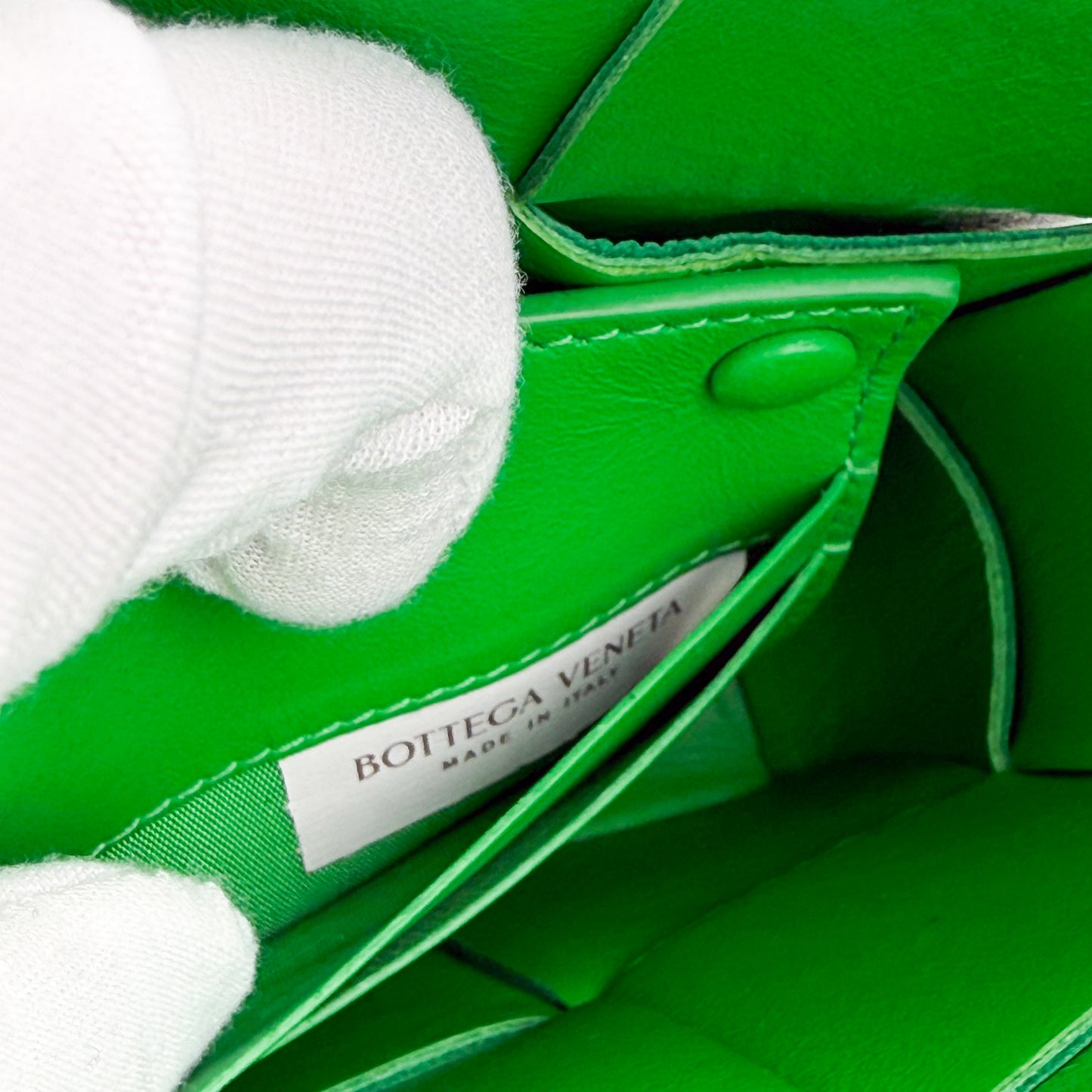 Bottega Veneta Cassette Intrecciato Shoulder Bag in Parakeet Green