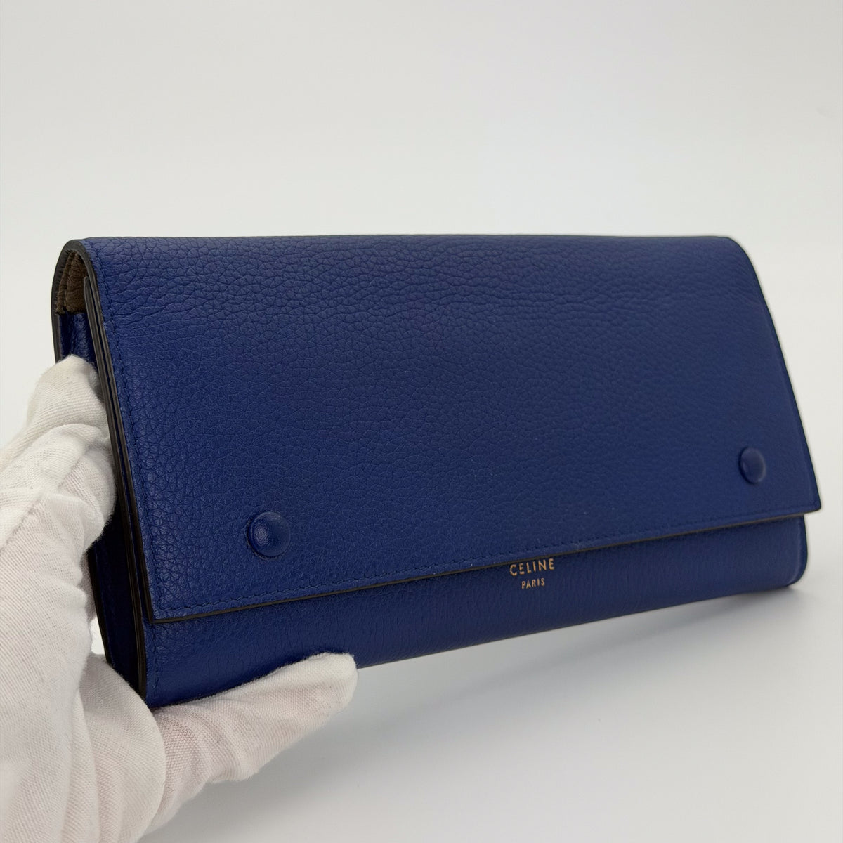 Céline cobalt blue grained calfskin wallet – side profile, closed flap