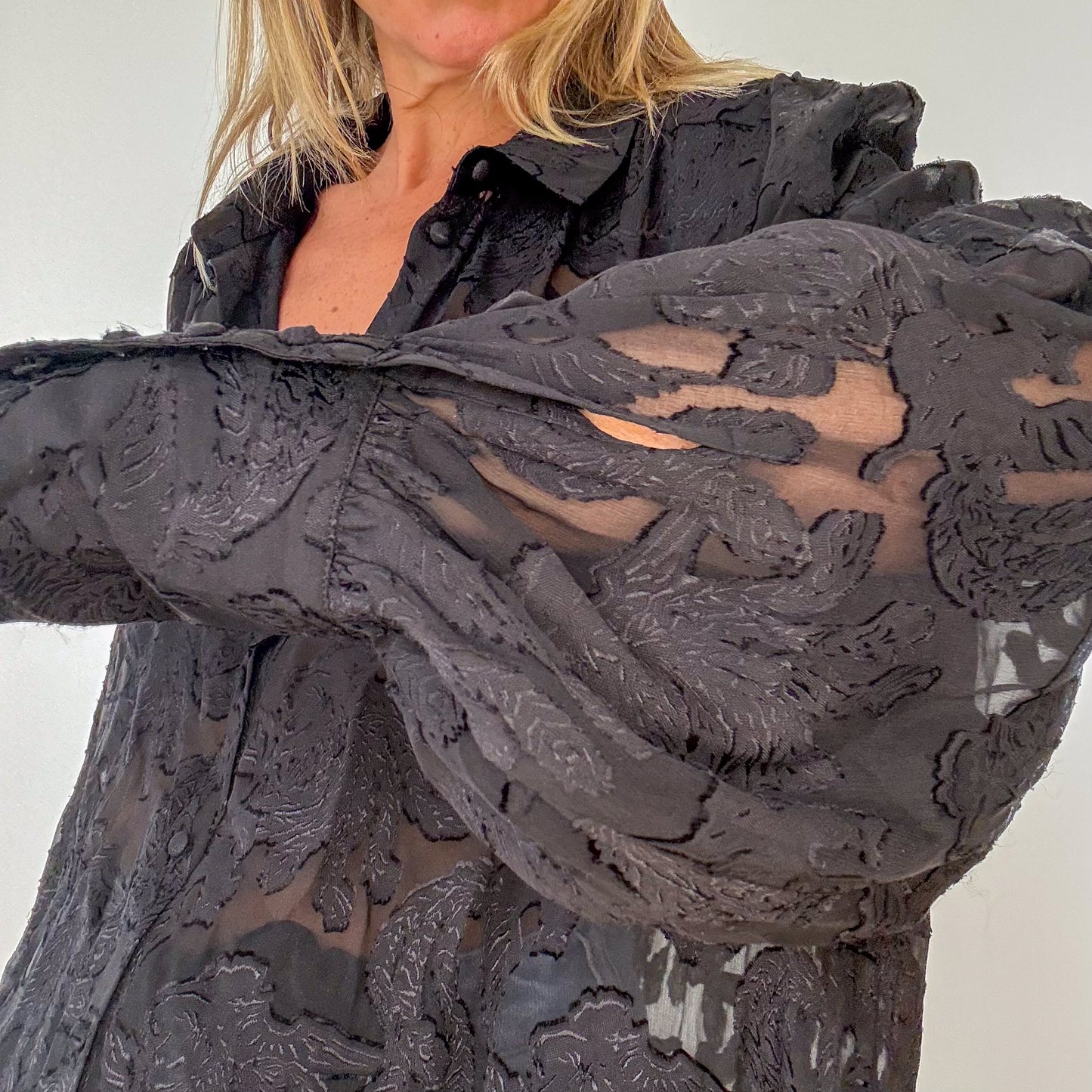 Dea-Kudibal-Preloved-Blouse-Luxury-London-Sleeve