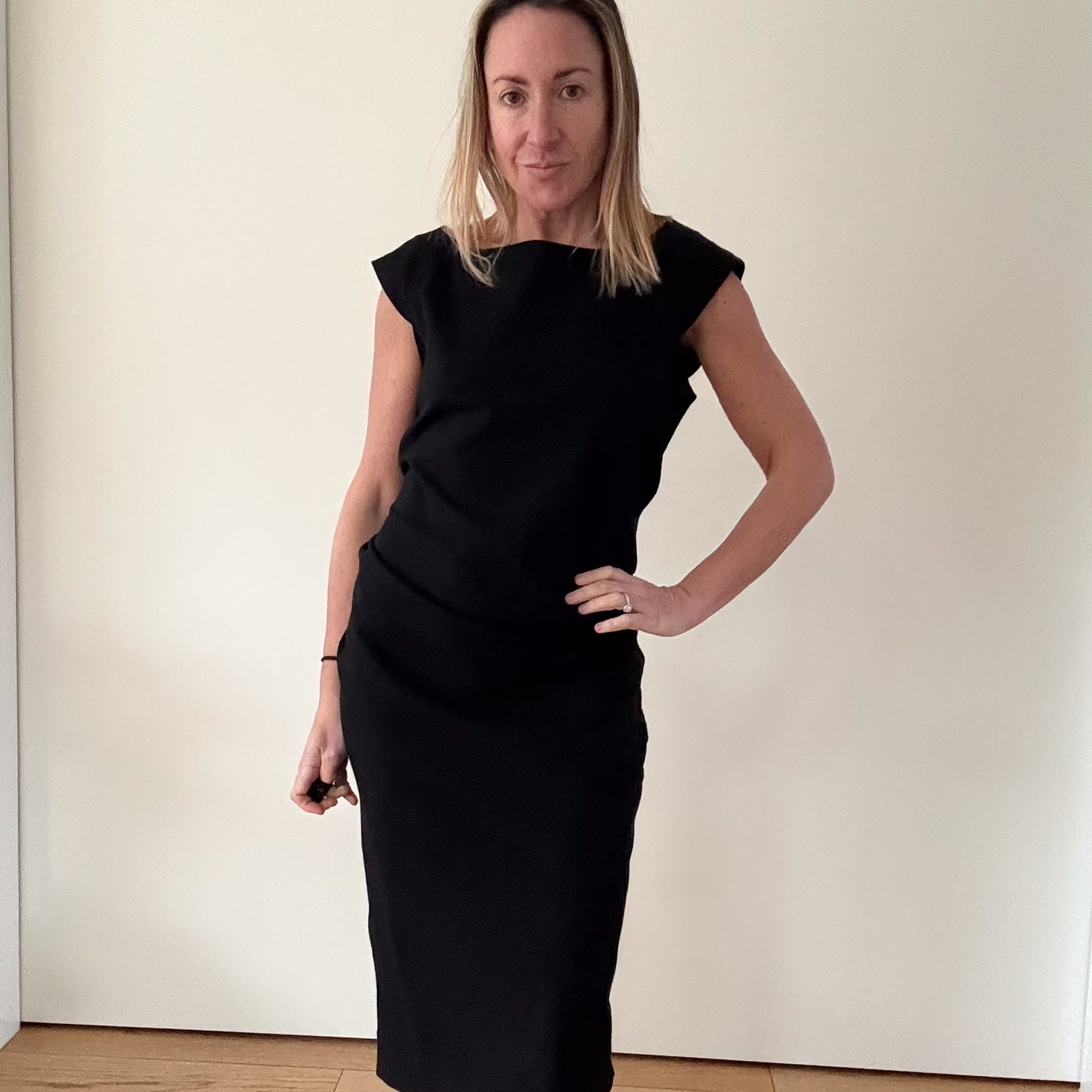 Diane von Furstenberg Black Sleeveless Dress - Size 10