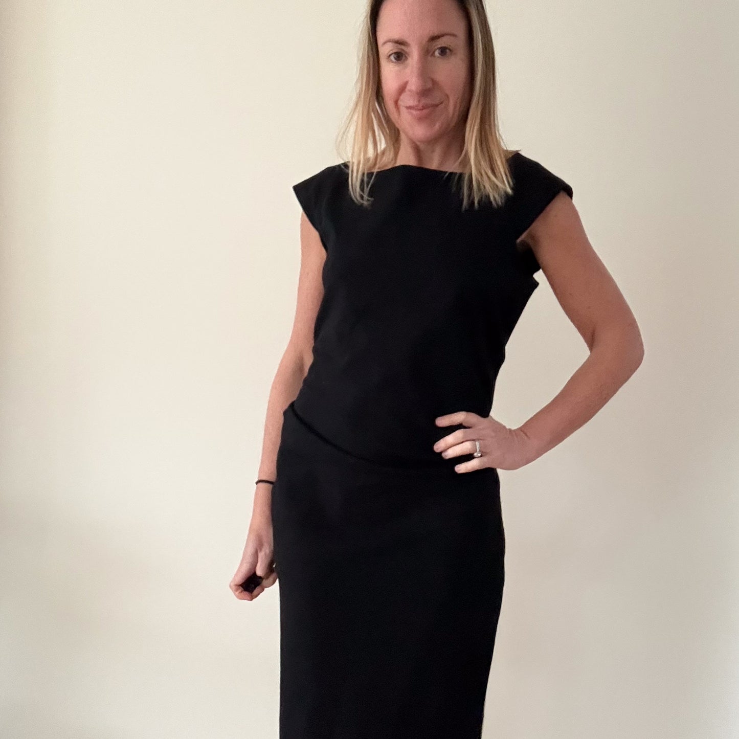 Diane von Furstenberg Black Sleeveless Dress - Size 10