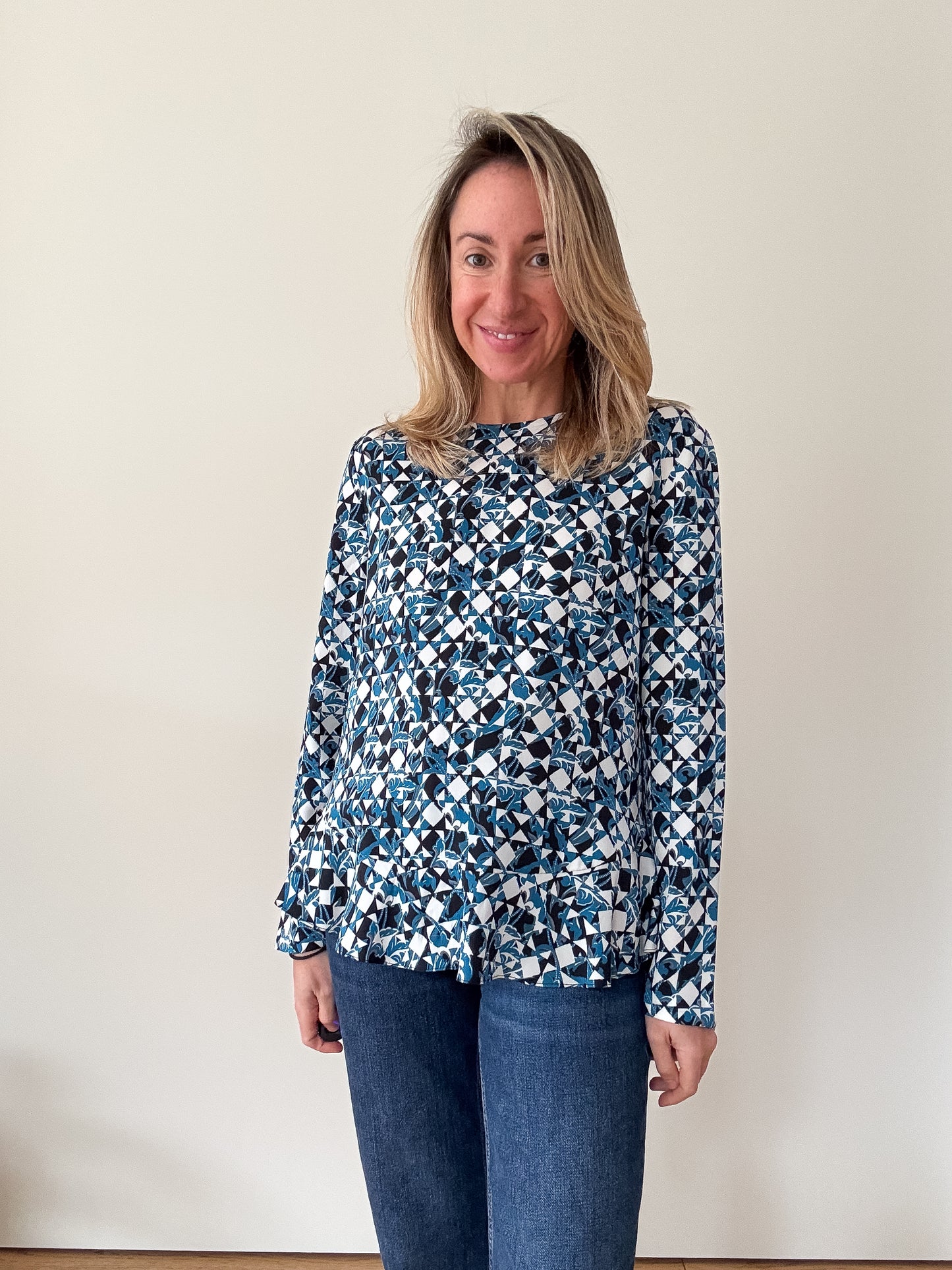 Diane von Furstenberg Blue & White Printed Long-Sleeve Blouse - Size 10