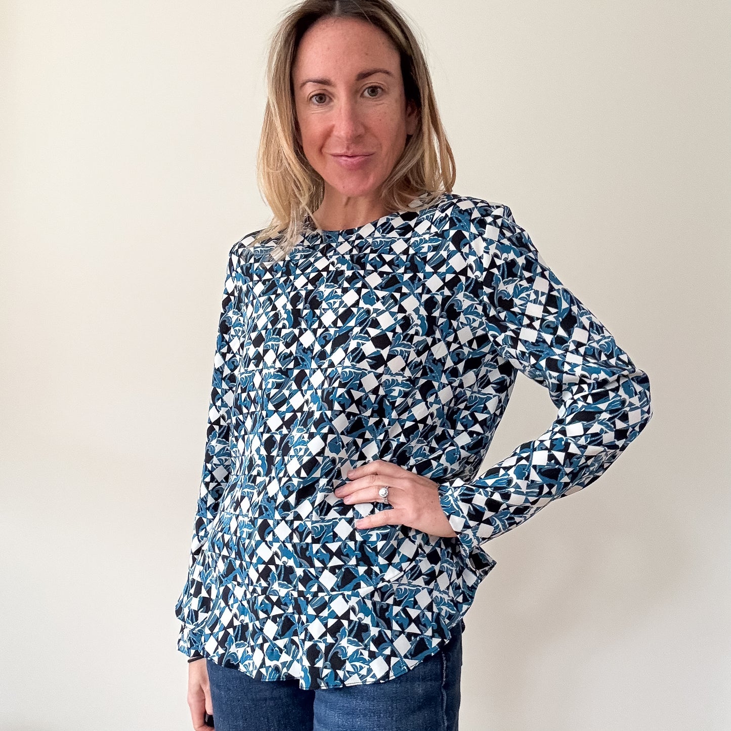 Diane von Furstenberg Blue & White Printed Long-Sleeve Blouse - Size 10