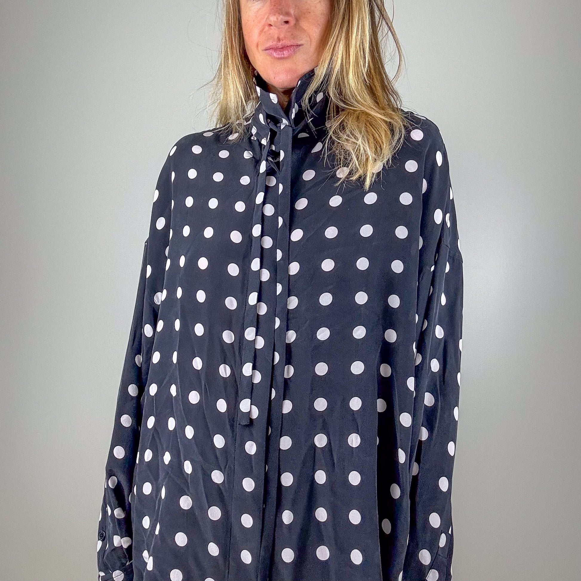 Equipment-Silk-Shirt-Preloved-Luxury-London-Closeup