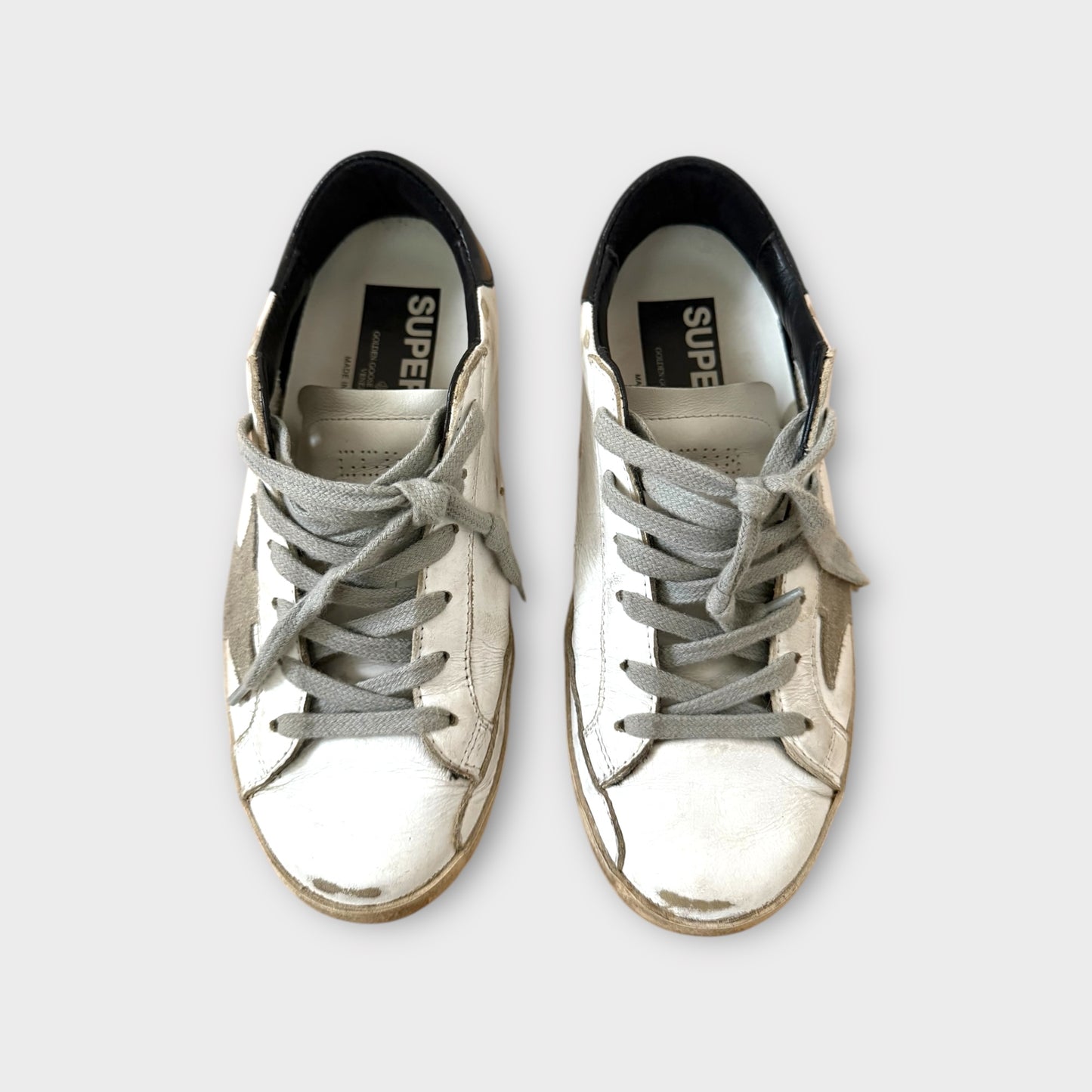 Golden Goose Superstar Trainers