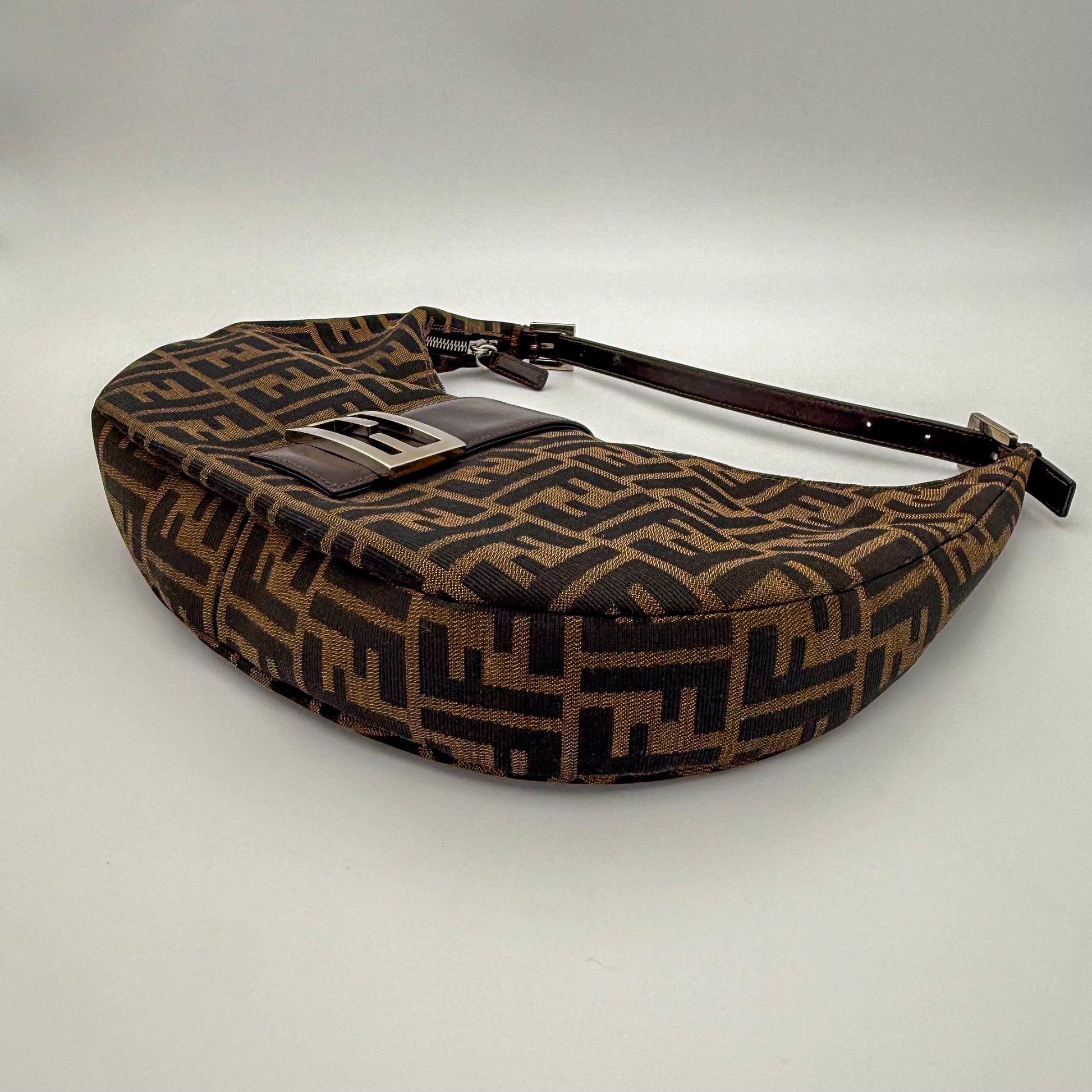 Fendi-Half-Moon-Baguette-Preloved-Luxury-London-Angle1
