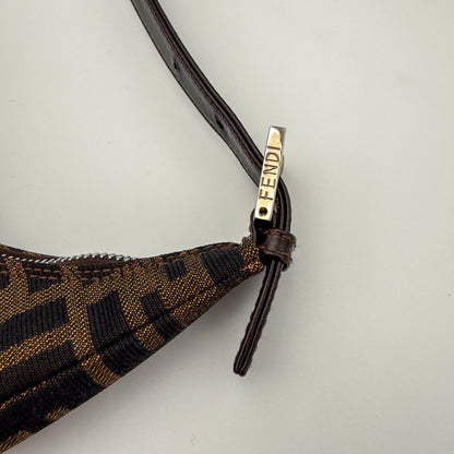 Fendi-Half-Moon-Baguette-Preloved-Luxury-London-Detail