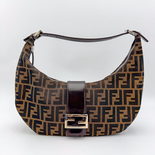 Fendi-Half-Moon-Baguette-Preloved-Luxury-London-Front