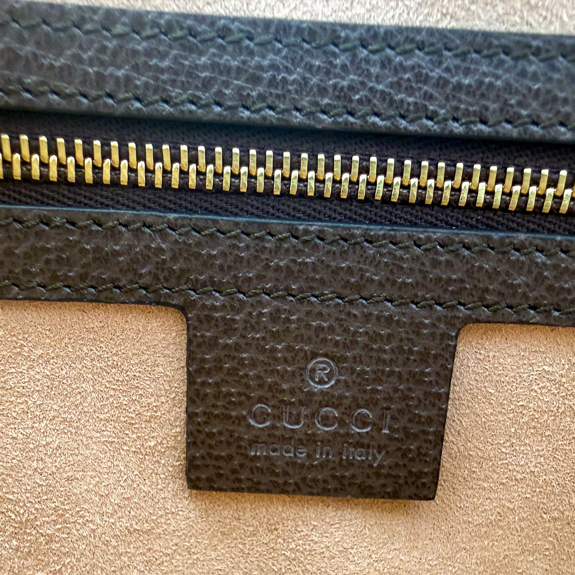 Gucci-Ophidia-Dome-Preloved-Luxury-Handbag-London-Logo