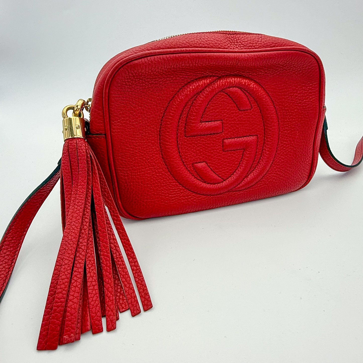 Gucci-Soho-Disco-Handbag-Preloved-Luxury-London-Front2