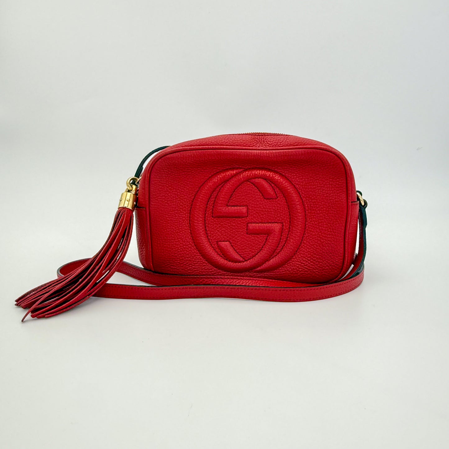 Gucci-Soho-Disco-Handbag-Preloved-Luxury-London-Front3