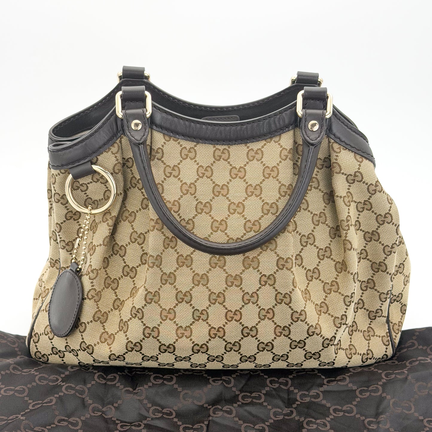 Brand new unworn Gucci Sukey tote back view with dust bag