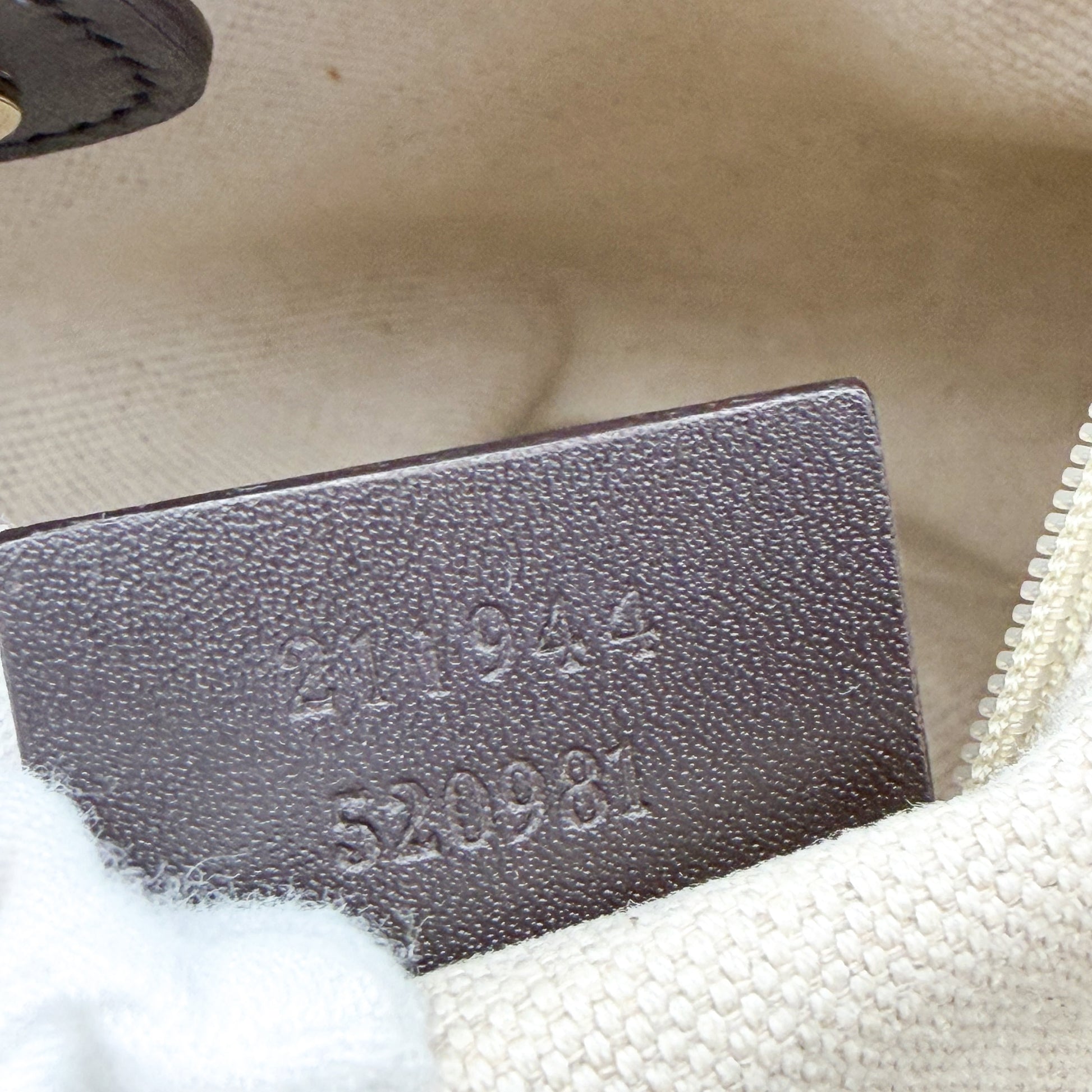 Gucci Sukey tote authenticity leather label with serial number
