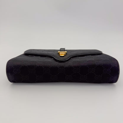 Gucci-Vintage-Statin-Jacquard-Preloved-Luxury-Handbag-London-Bottom.