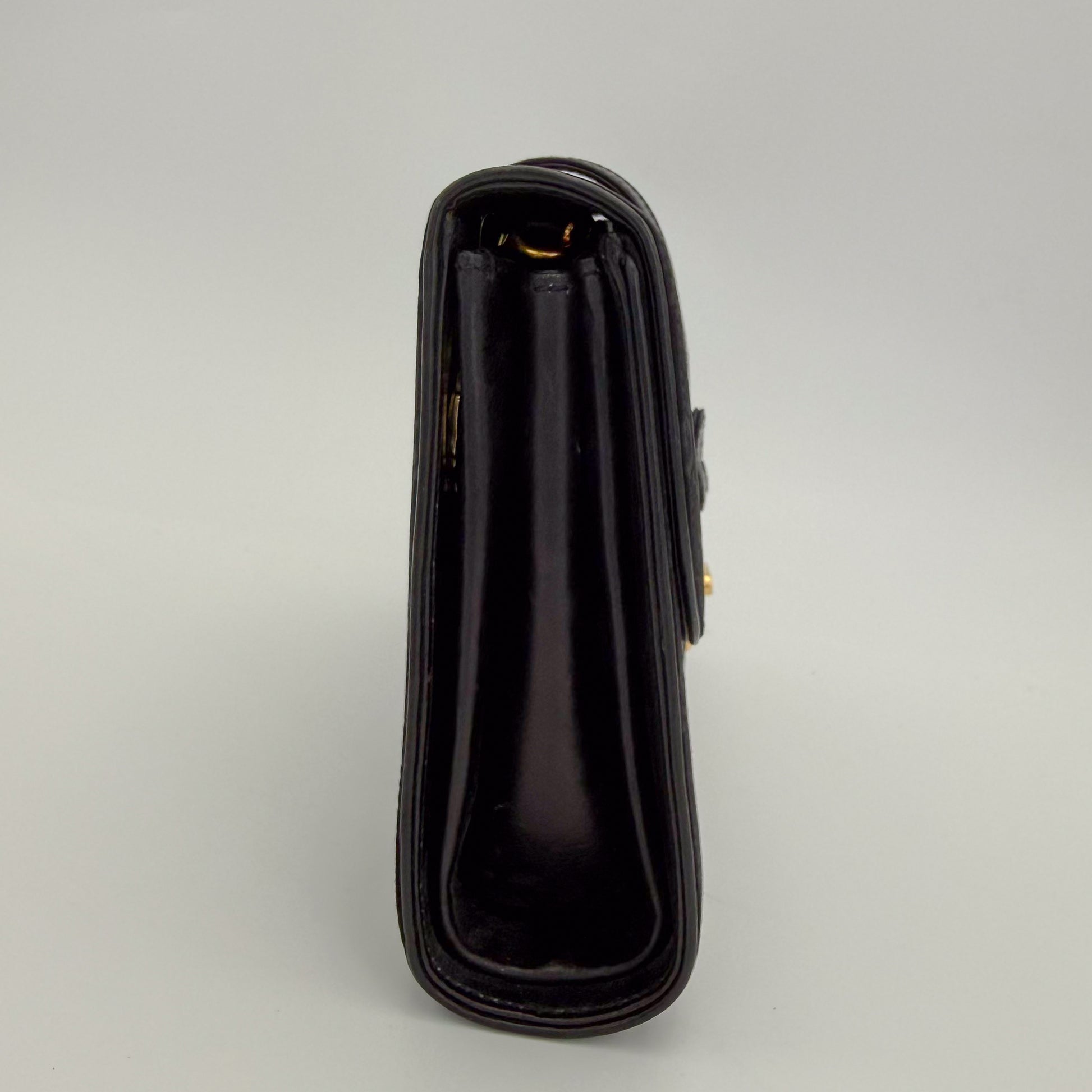 Gucci-Vintage-Statin-Jacquard-Preloved-Luxury-Handbag-London-Side1