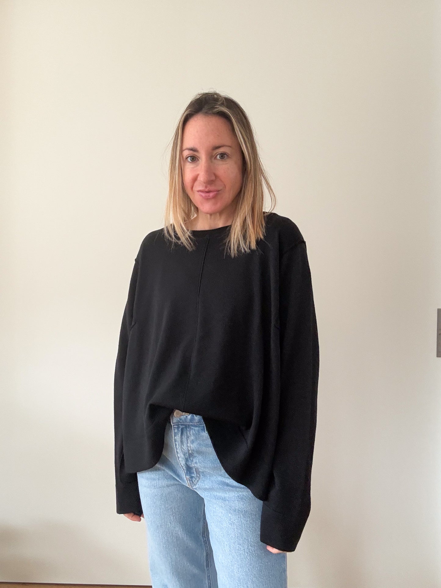 Hana San Classic Black Fine Knit Jumper - Size 12