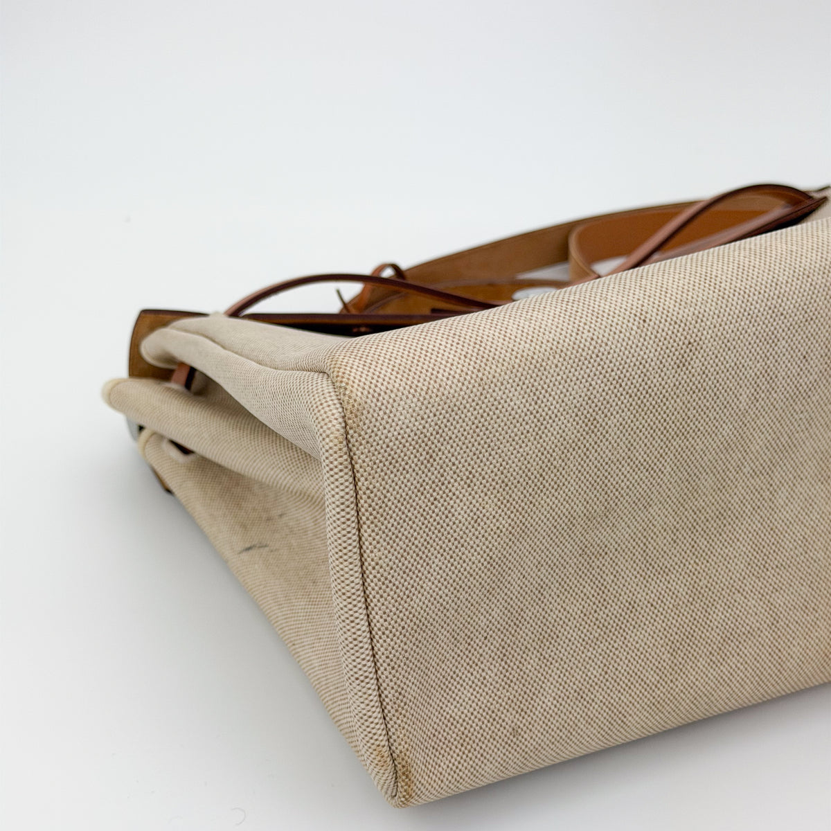 Hermès Écru Toile H & Natural Vache Hunter Herbag Messenger 39 (RRP £3,400) | Authentic Preloved