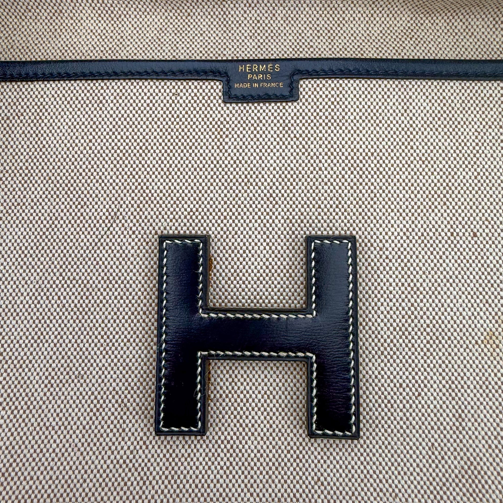 Hermes-Jige-Clutch-Preloved-Luxury-Handbag-Detail