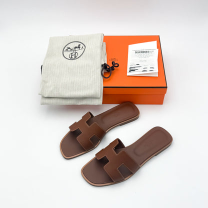 Hermès Oran Sandals Gold Leather - Size 36.5