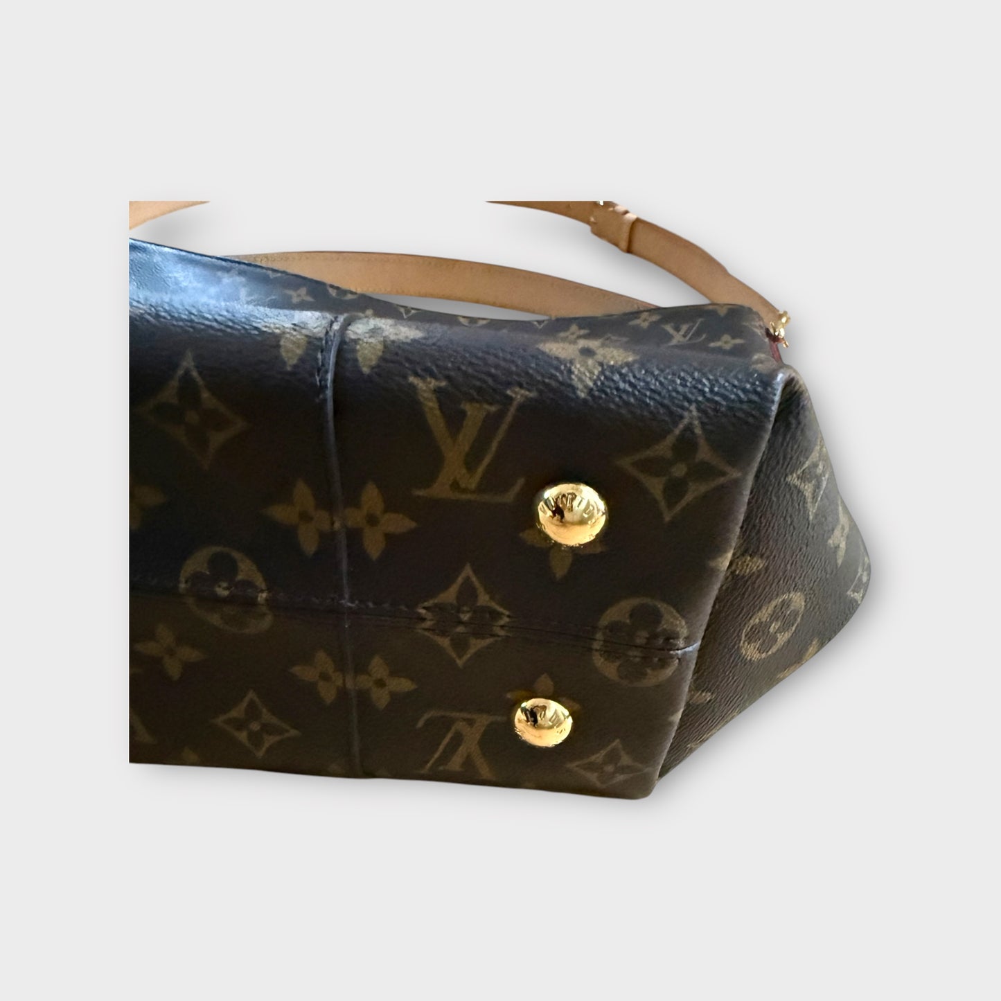 Louis Vuitton Melie Bag MNG