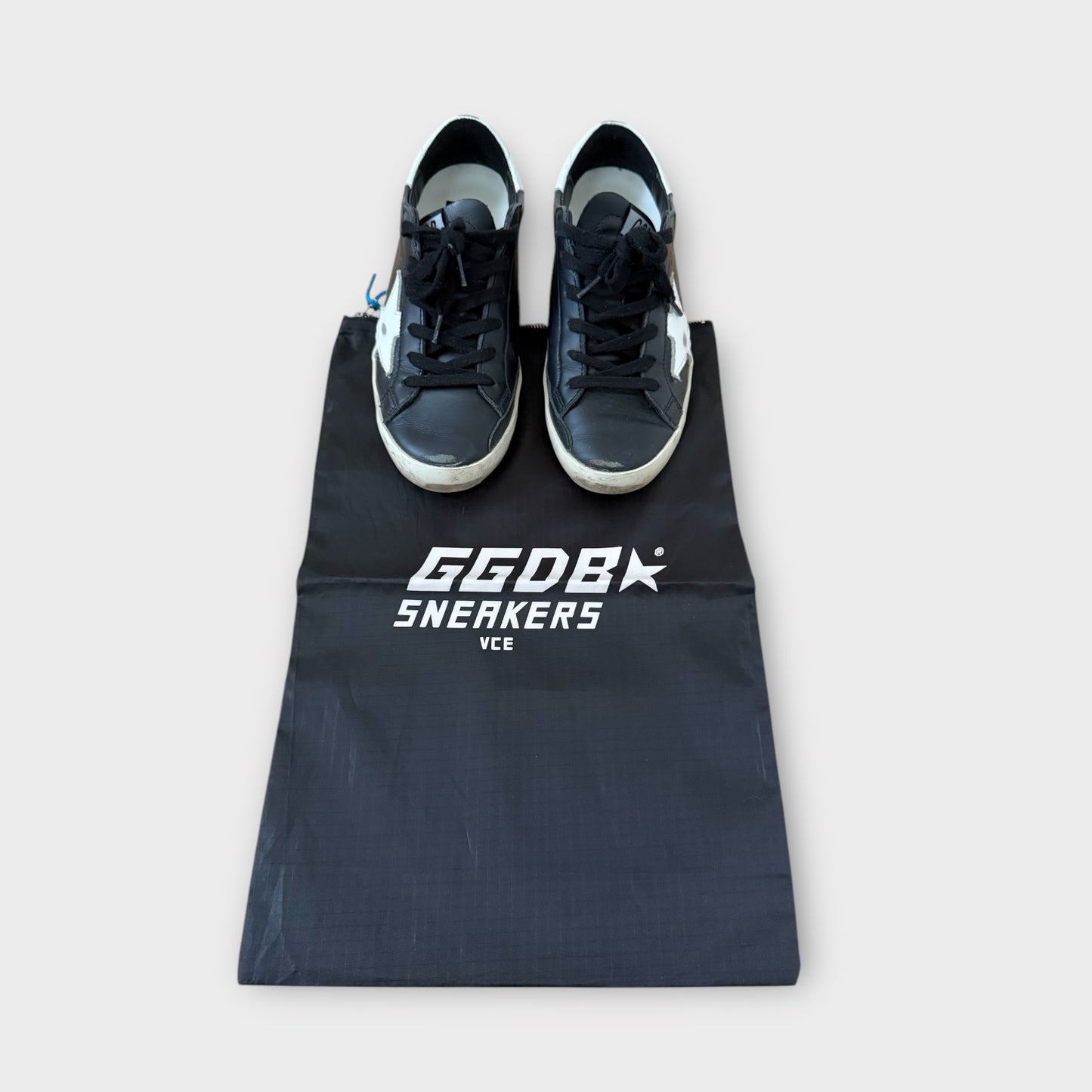 Golden Goose Superstar Trainers