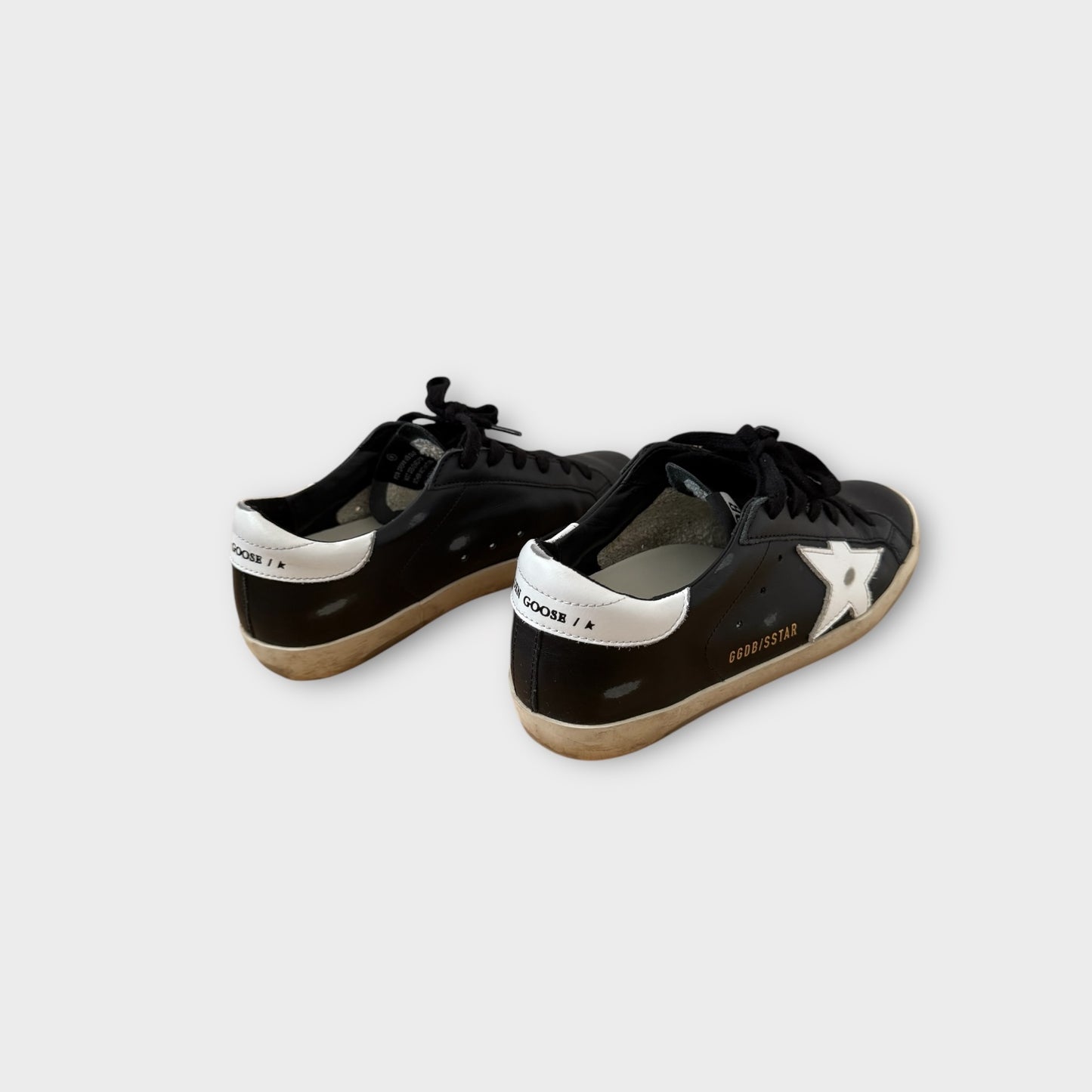 Golden Goose Superstar Trainers