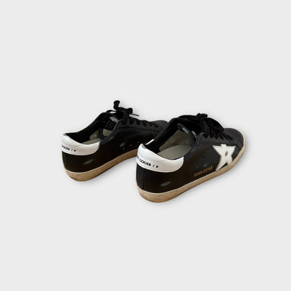Golden Goose Superstar Trainers - size 35