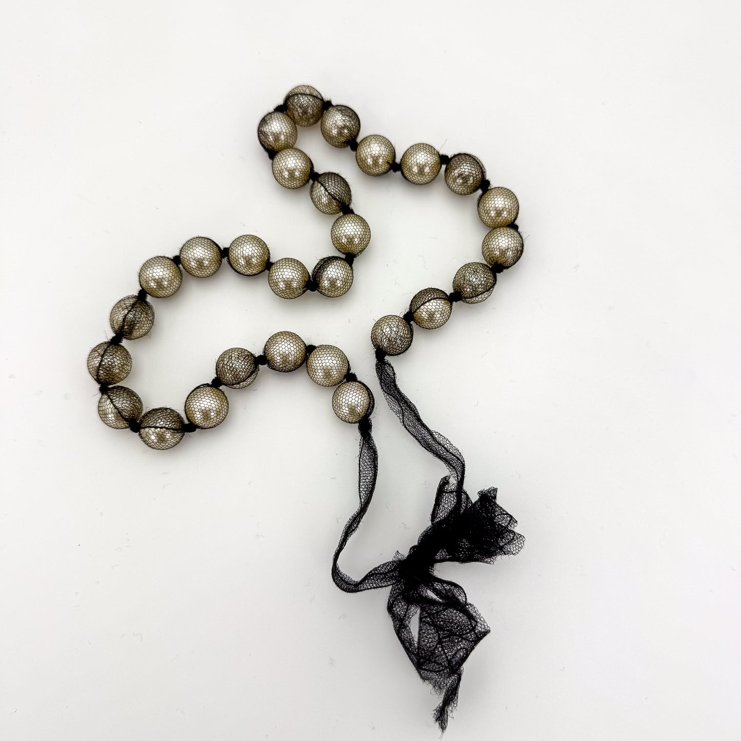 Lanvin Knotted Mesh Oversized Pearl Necklace