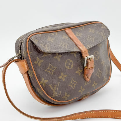 Vintage Louis Vuitton Jeune Fille PM monogram crossbody bag bottom side view