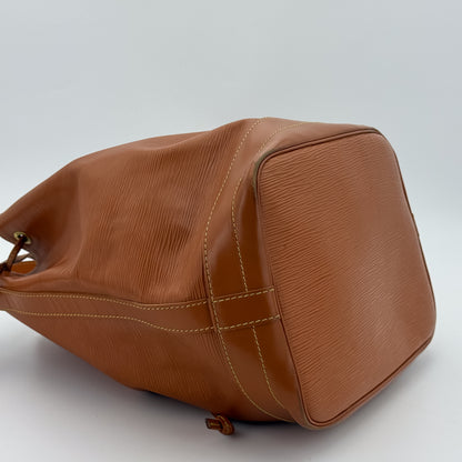 Louis Vuitton Noe Bucket Bag