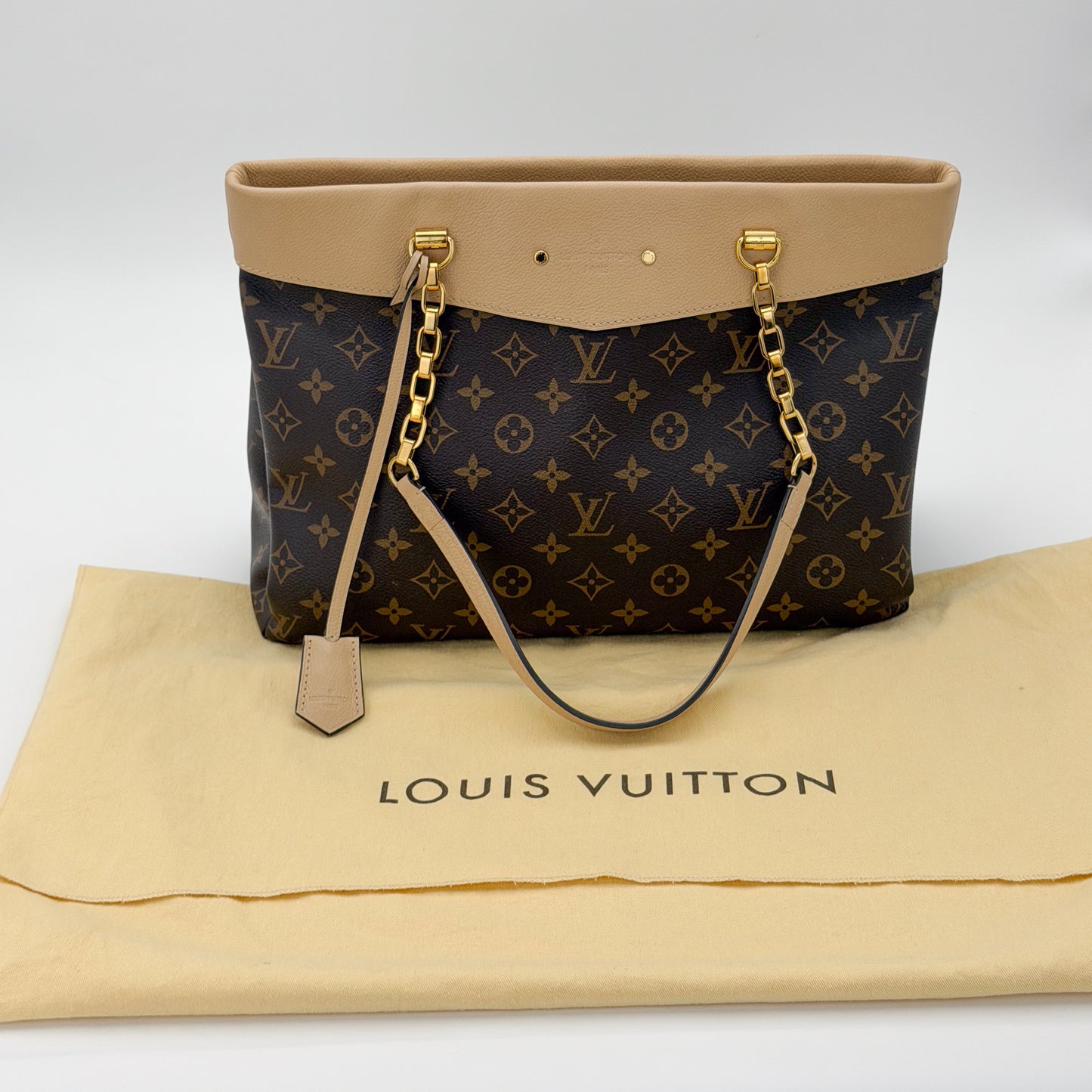 Louis Vuitton Pallas Shopper monogram tote with original Louis Vuitton dust bag