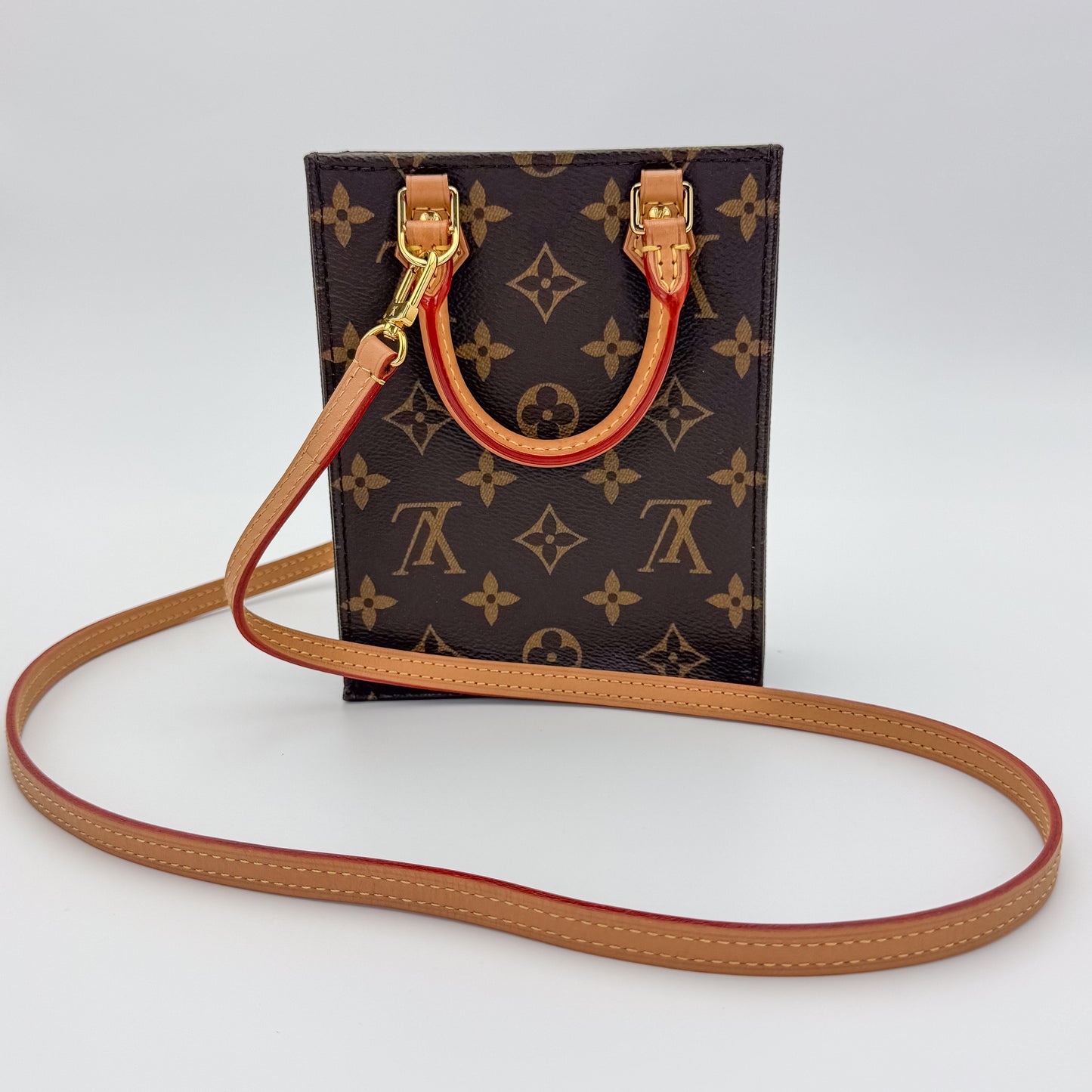 Louis Vuitton Petit Sac Plat