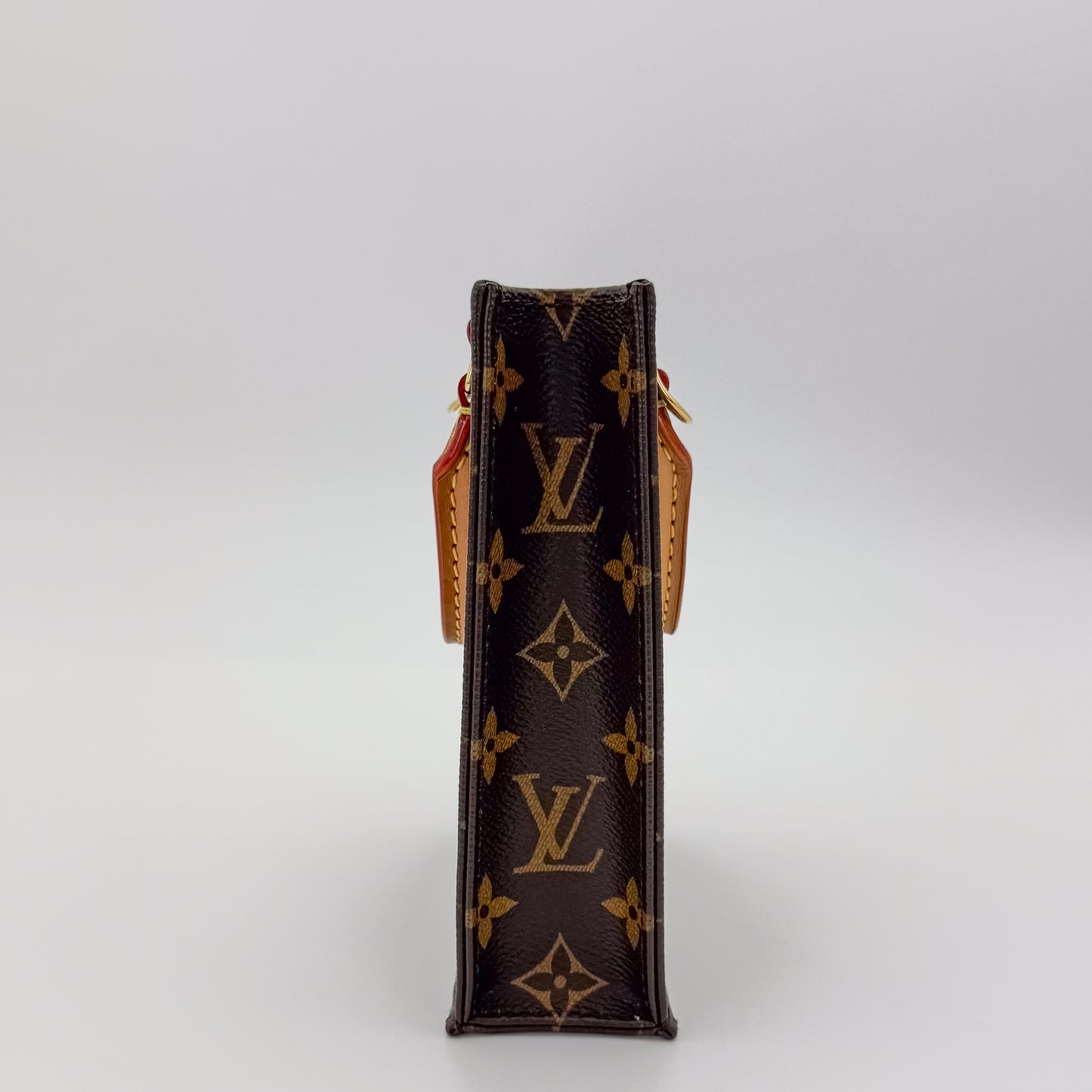 Louis Vuitton Petit Sac Plat