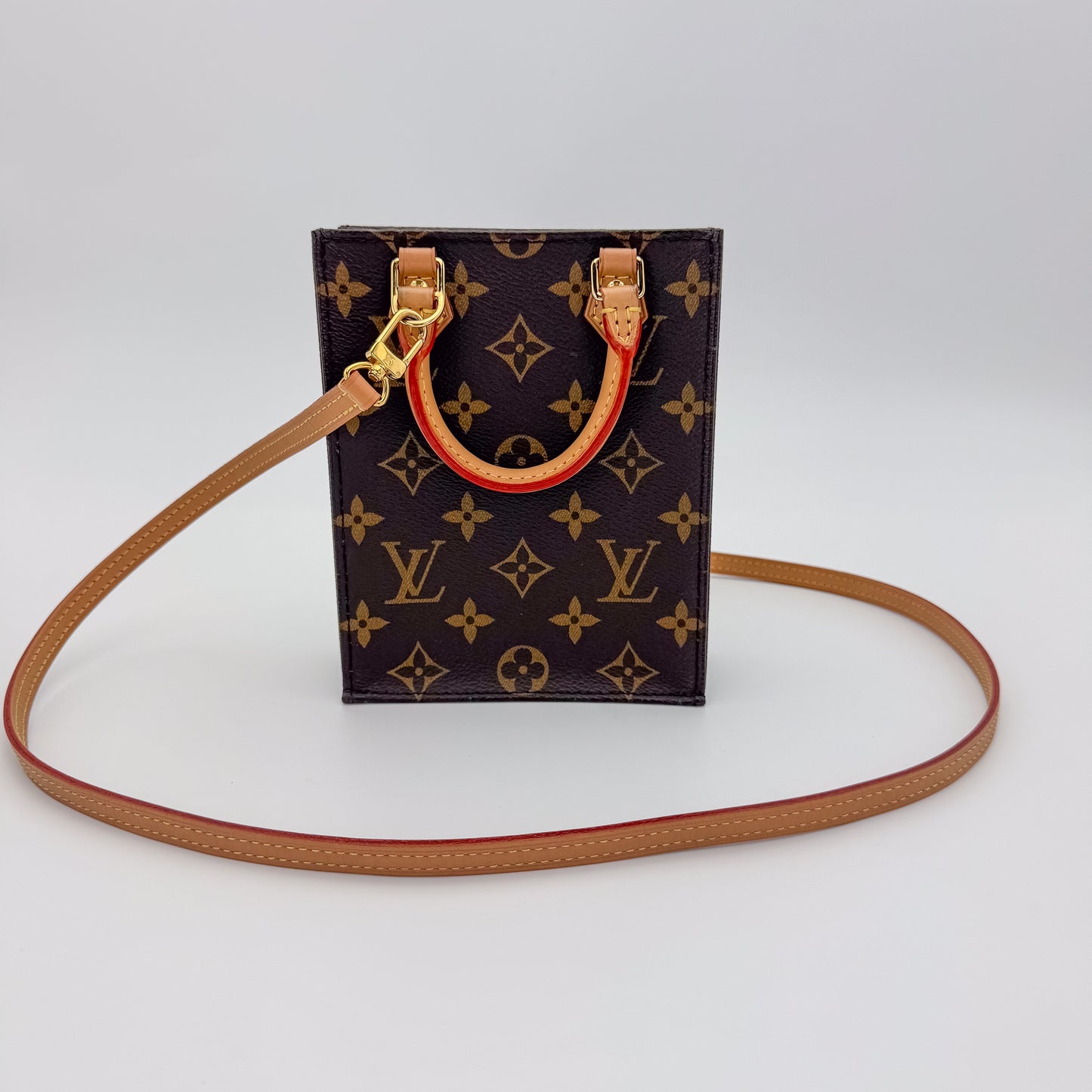 Louis Vuitton Petit Sac Plat