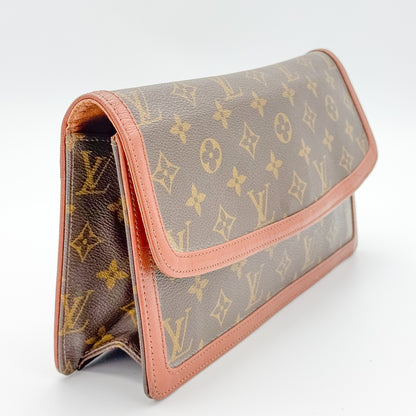 Louis Vuitton Dame Pochette Clutch