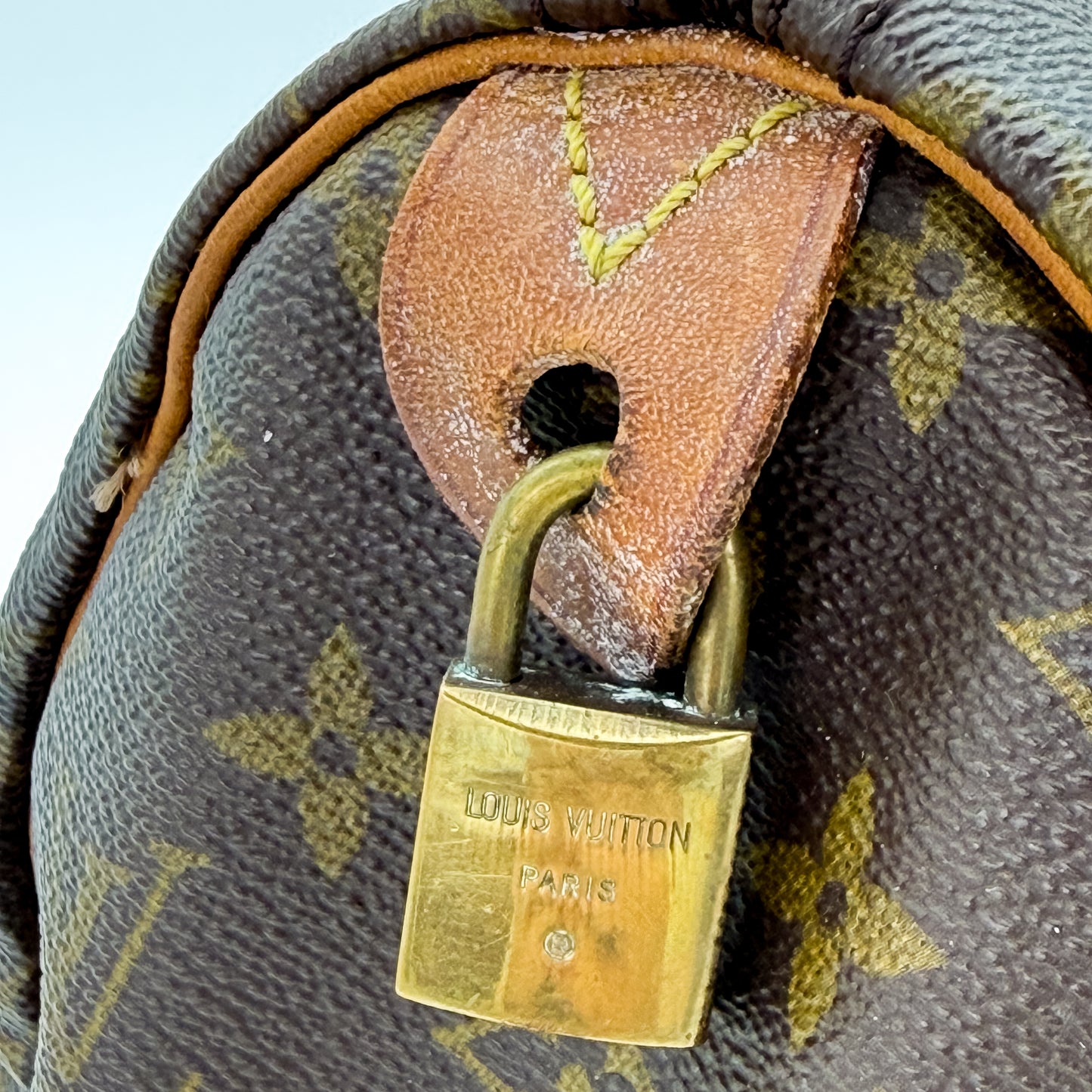 Vintage Louis Vuitton Speedy 30