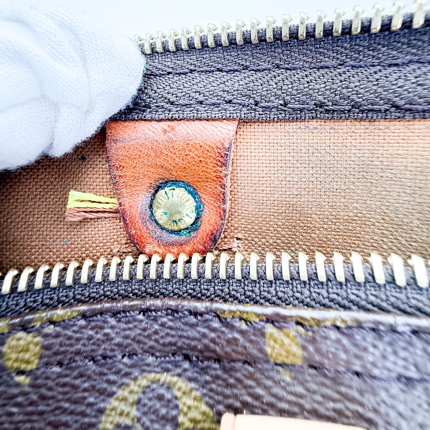 Vintage Louis Vuitton Speedy 30