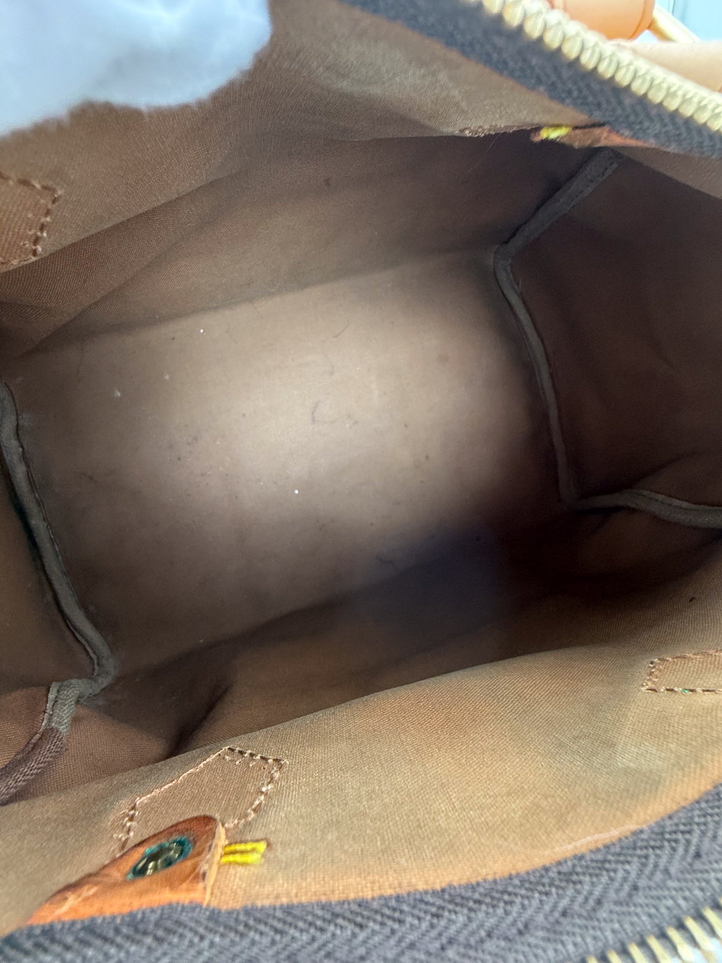 Vintage Louis Vuitton Speedy 30