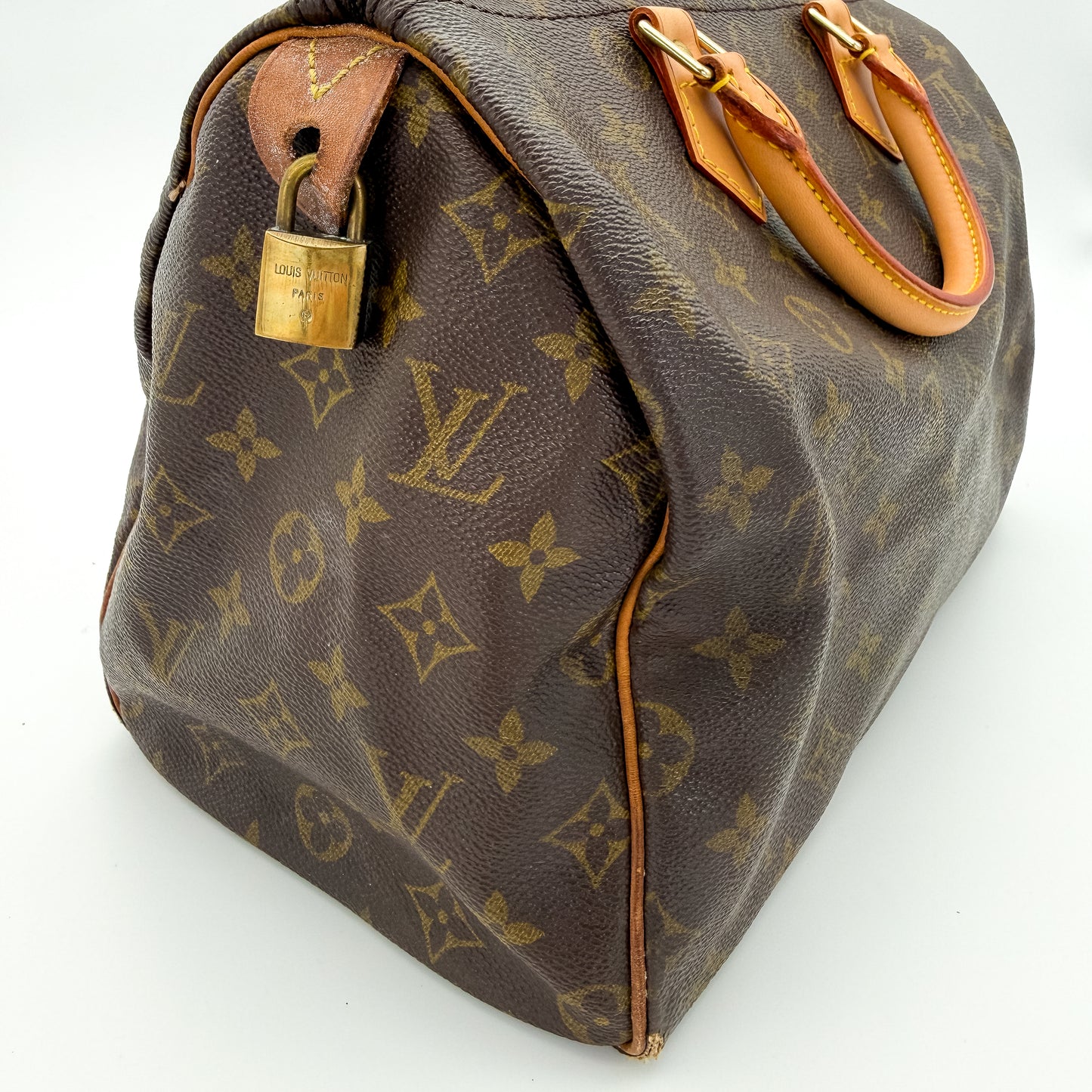 Vintage Louis Vuitton Speedy 30