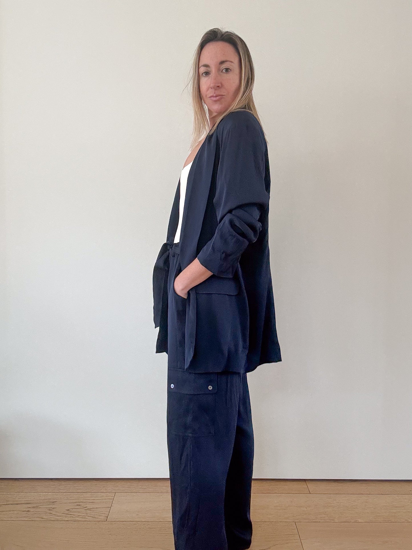 Nouvelle Silk95Five Navy Silk LA Blazer - Size M