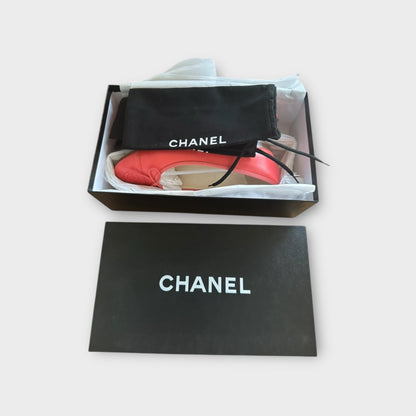 Chanel Pumps - Size 35