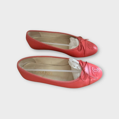 Chanel Pumps - Size 35