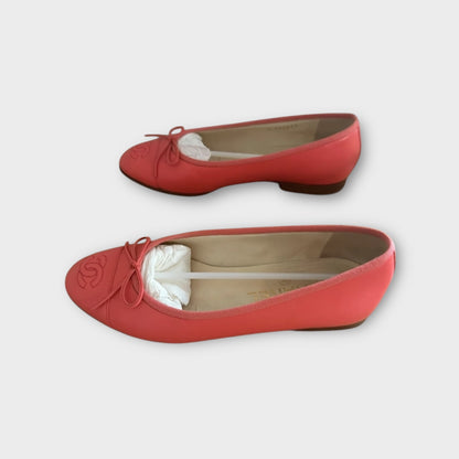 Chanel Pumps - Size 35