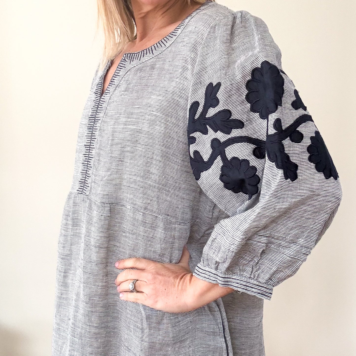 Rose and Rose Kerr Trellis Linen Beach Kaftan Dress- Size L