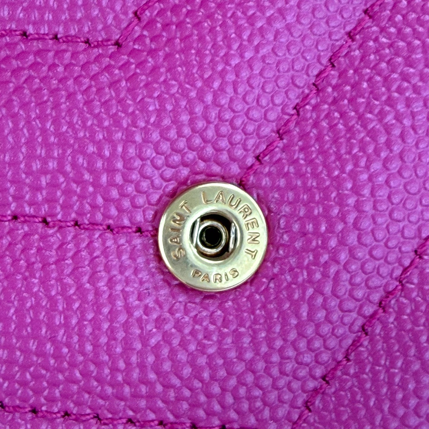 Second hand Saint Laurent Cassandre flap pouch Fuxia Couture pink press stud Saint Laurent Paris detail