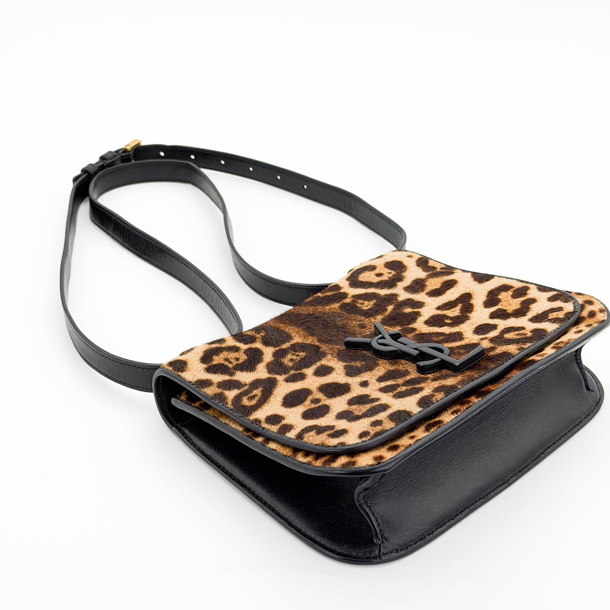 Saint Laurent Spontini bag, base